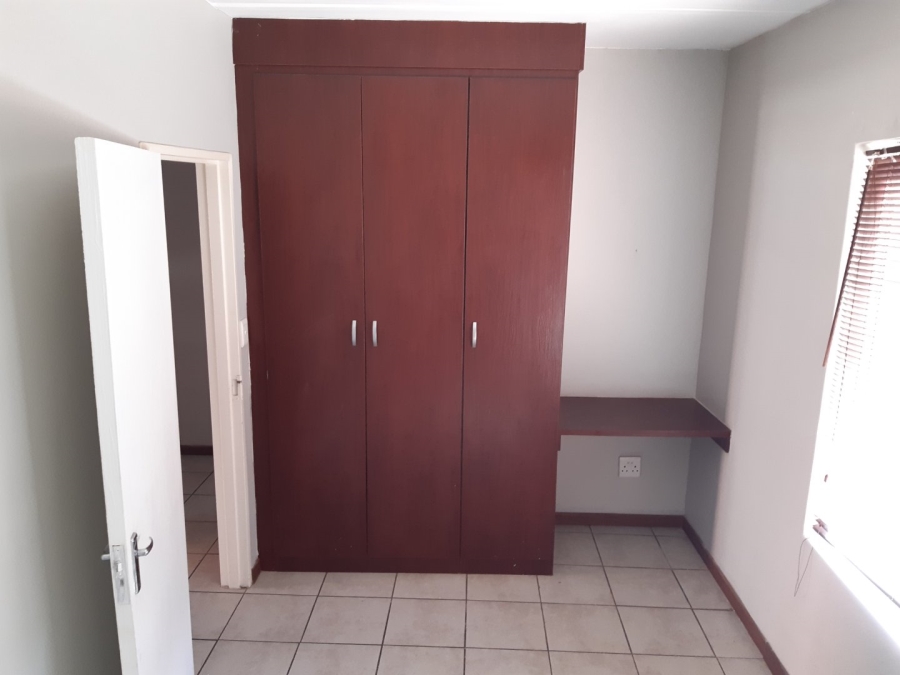 2 Bedroom Property for Sale in Bult South North West